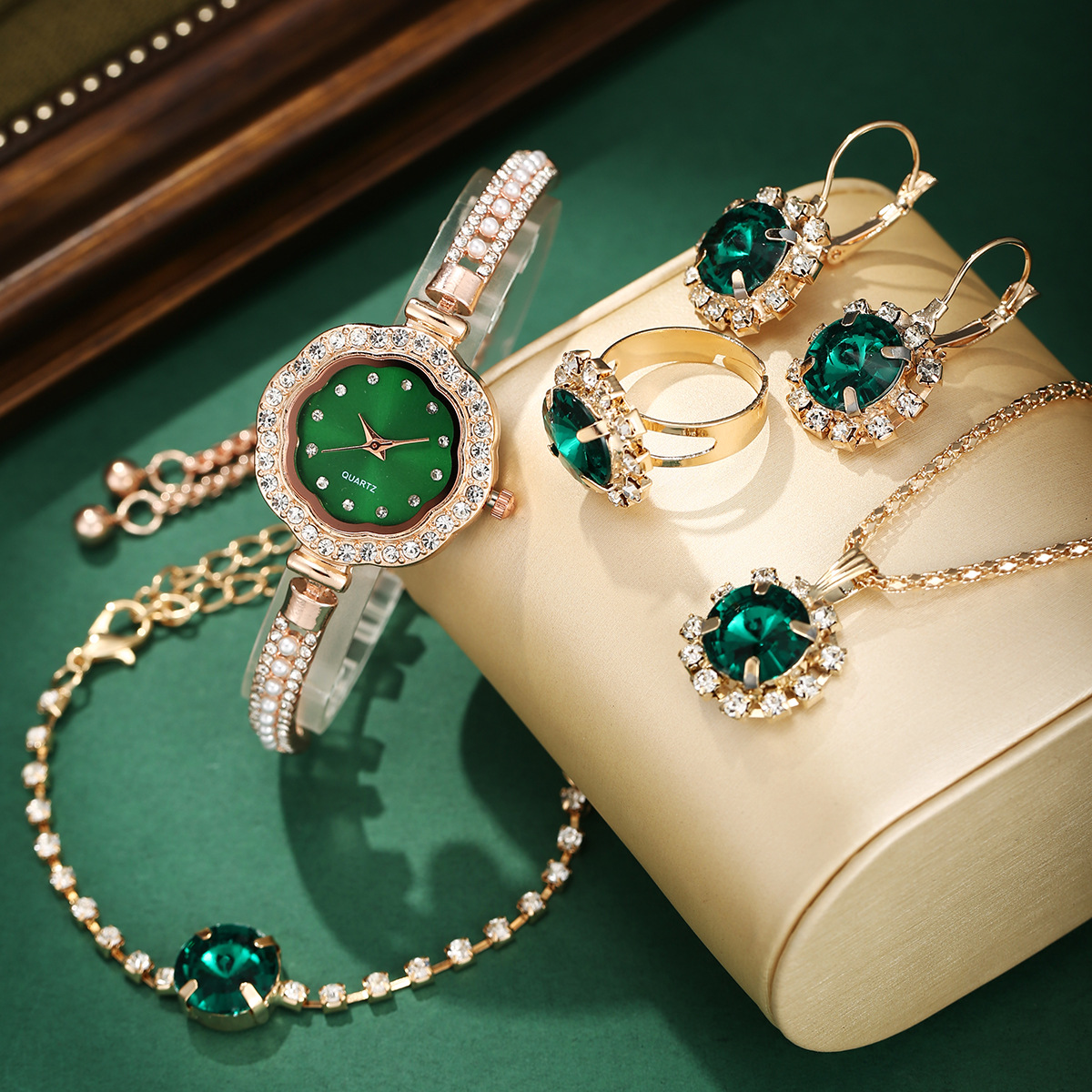 5 piece luxury rhinestone jewelry set green