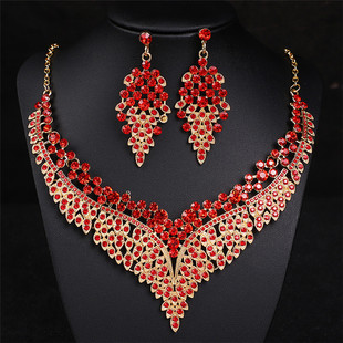 Red necklace + earring pin