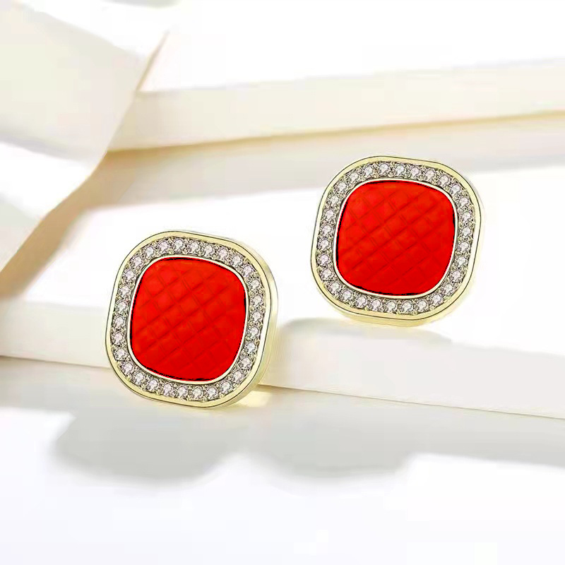 earring